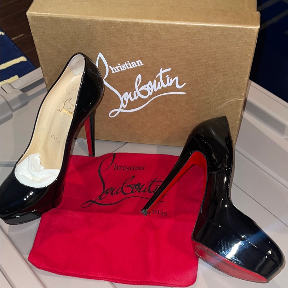 Christian Louboutin Bianca Black Patent Leather Heels